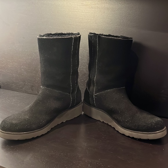 UGG | Madison Boots | See measurements - Picture 7 of 12